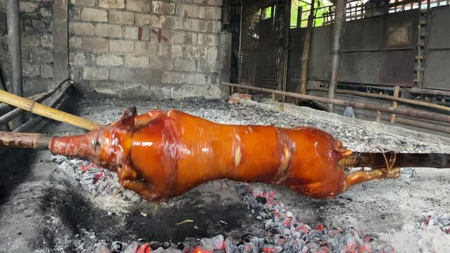 cooking lechon